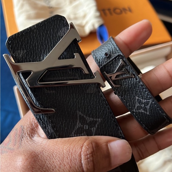 Louis Vuitton Belt black reversible size 40/100 100% authentic - Picture 5 of 7